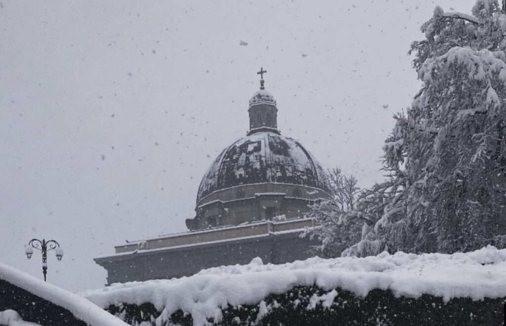 neve santuario oropa piemonte