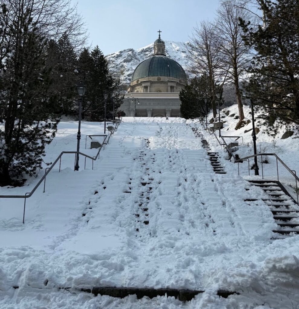 neve santuario oropa piemonte
