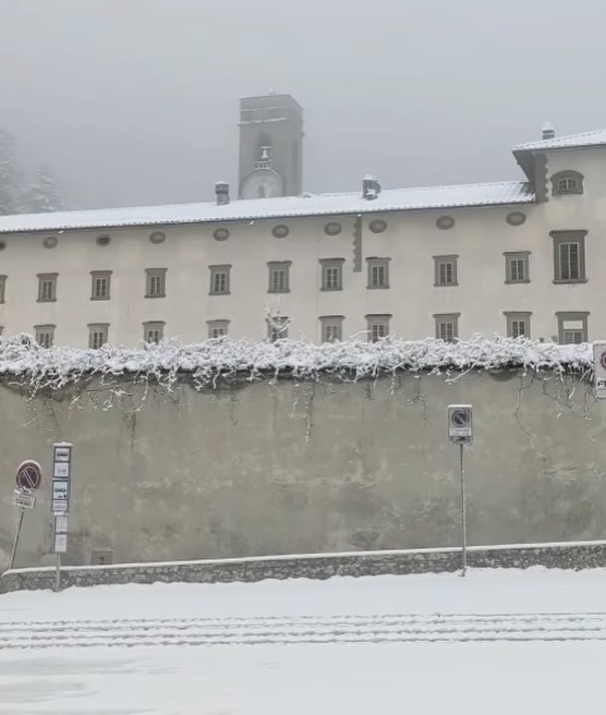 neve toscana