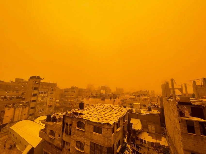 tempesta di sabbia gaza