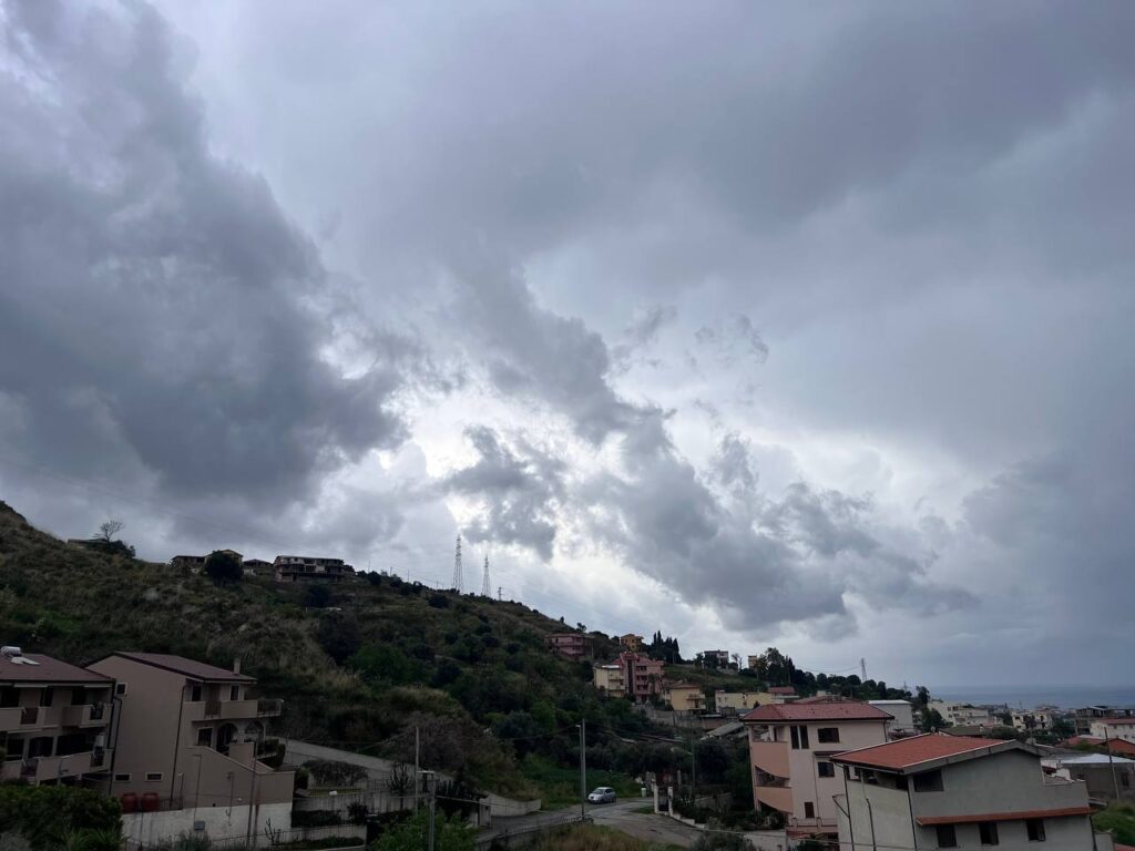 temporale stretto di messina