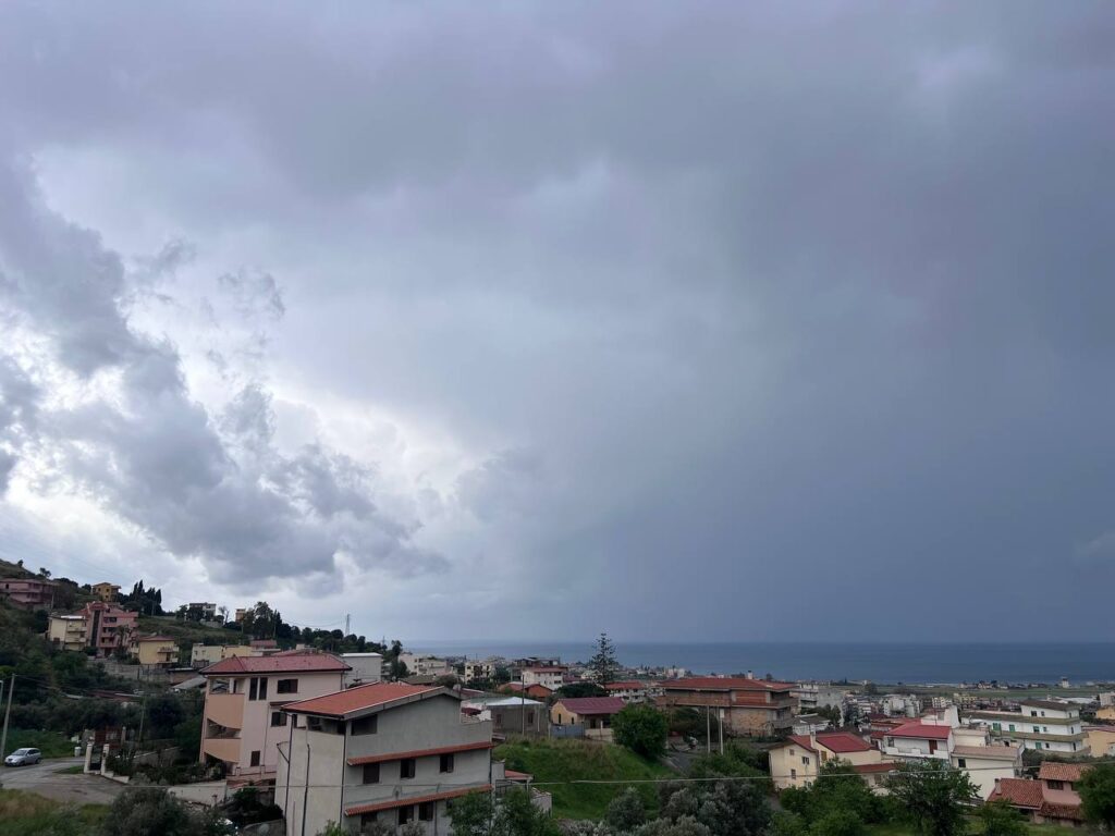 temporale stretto di messina