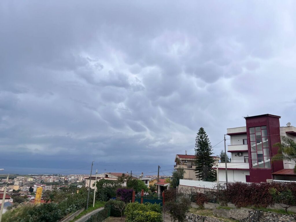 temporale stretto di messina