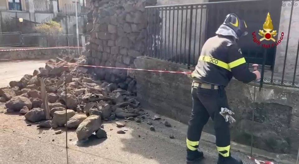 terremoto ragalna sicilia