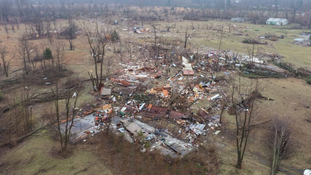 tornado indiana usa