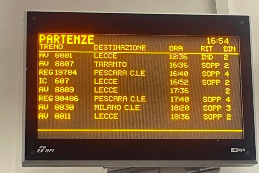 Frana Petacciato treni soppressi