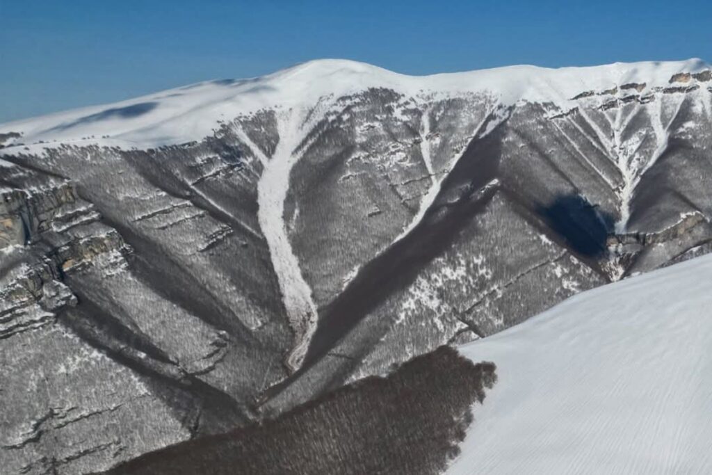 Maltempo Abruzzo valanghe Maiella