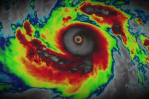 Super Tifone Sinlaku