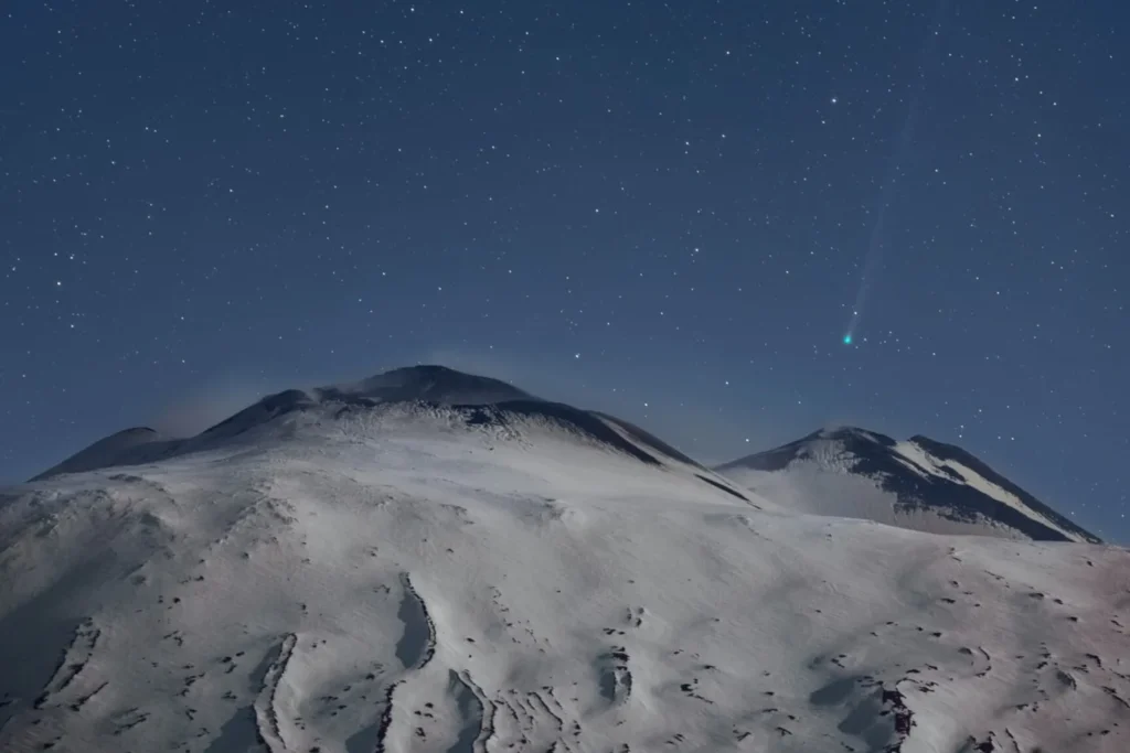 cometa C 2025 R3 Pan-STARRS