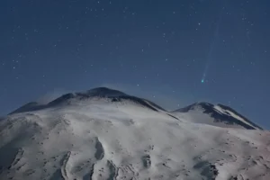 cometa C 2025 R3 Pan-STARRS