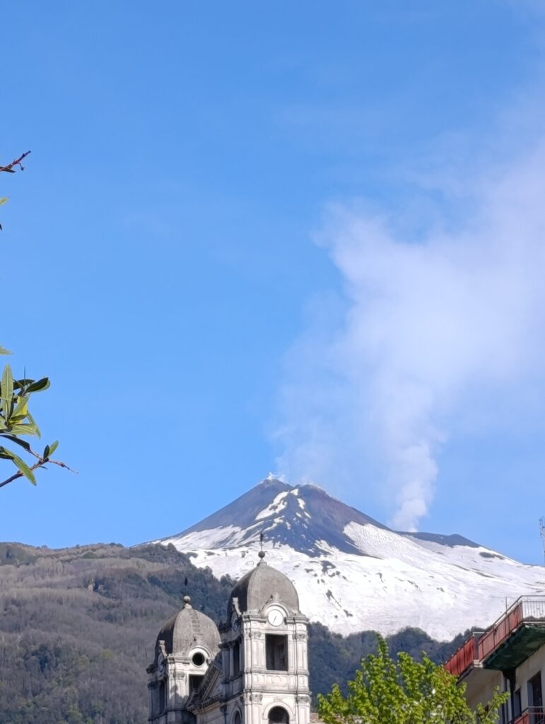 etna oggi