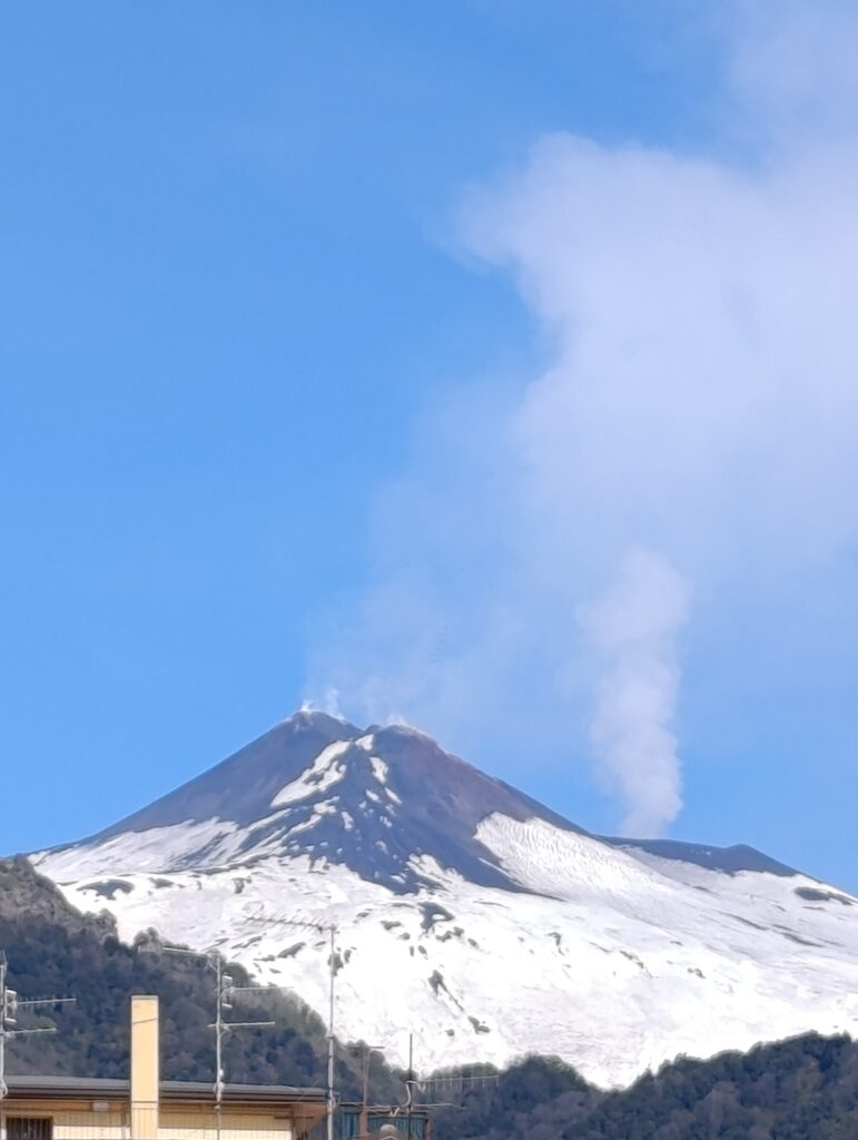 etna oggi