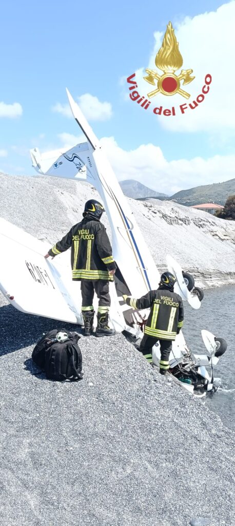 incidente ultraleggero Grisolia Lido