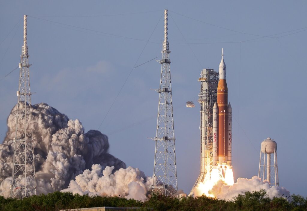 lancio artemis II nasa sls