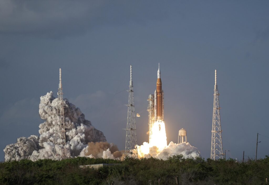 lancio artemis II nasa sls