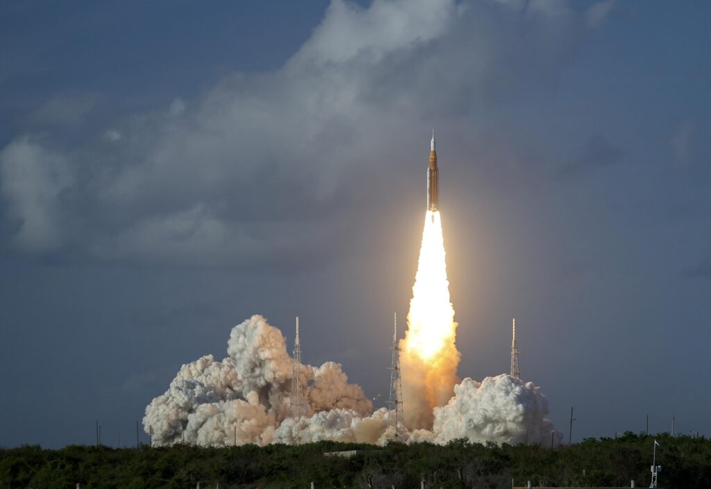 lancio artemis II nasa sls