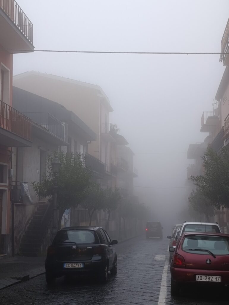 maltempo nebbia zafferana etnea