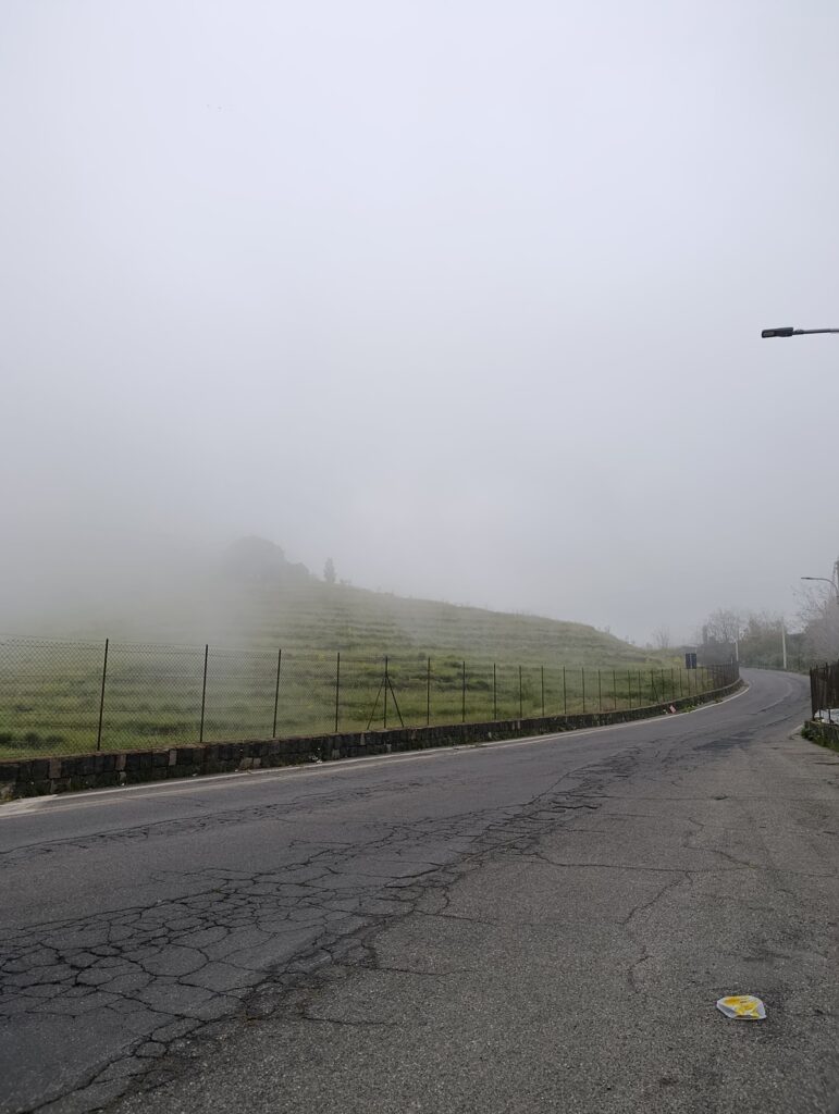 nebbia oggi paesi etnei