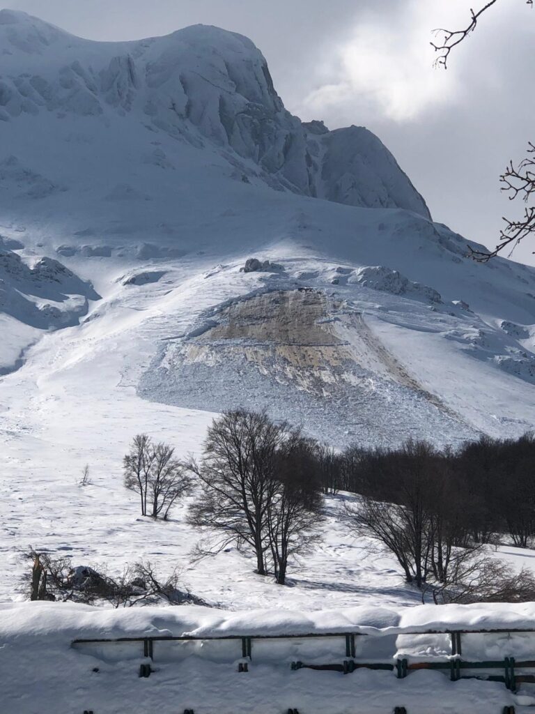 neve gran sasso 4 aprile 2026