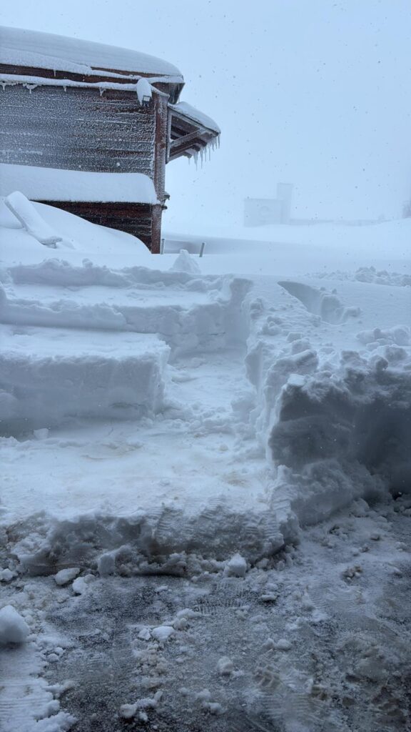 neve record 5 aprile 2025 Ostello Campo Imperatore