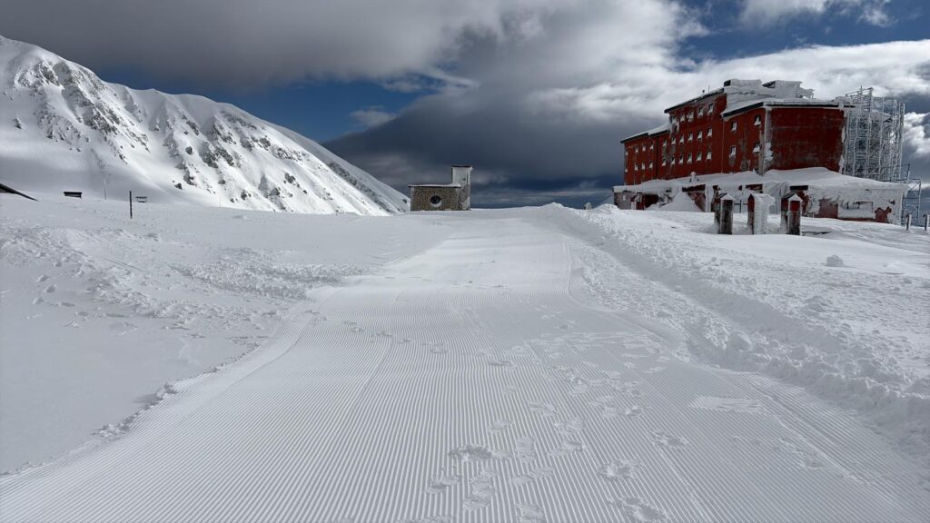 neve record 5 aprile 2025 Ostello Campo Imperatore