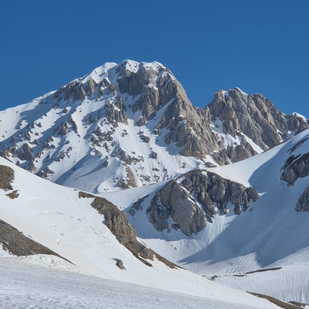 neve record campo imperatore abruzzo 10 aprile 2026