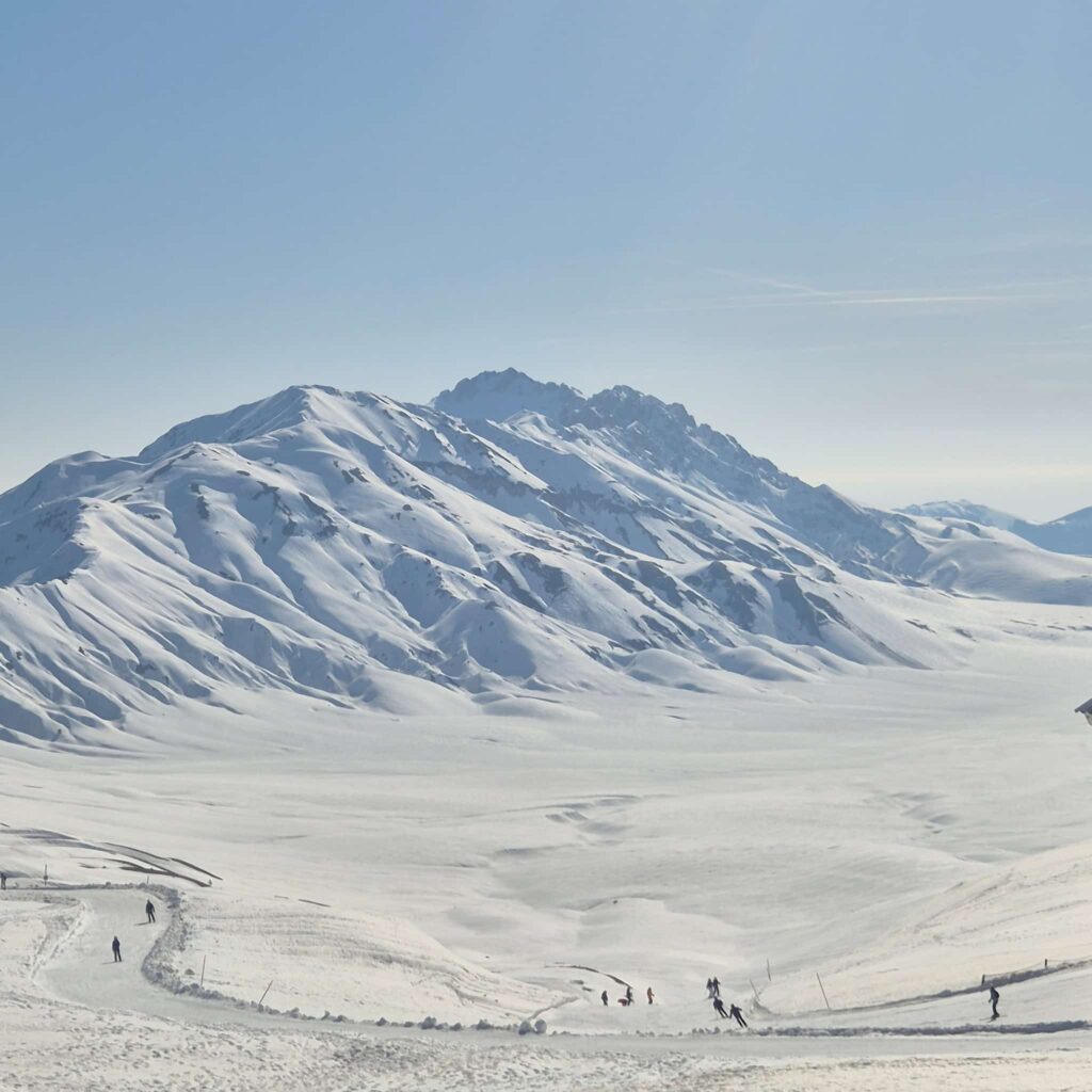 neve record campo imperatore abruzzo 10 aprile 2026