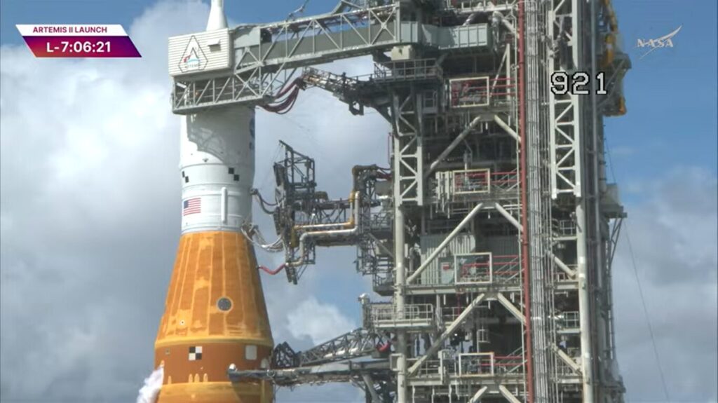 tanking sls