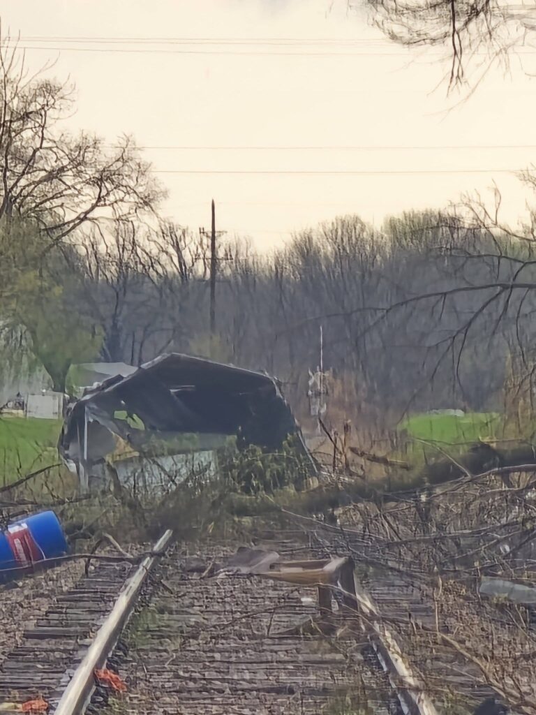 tornado usa illinois lena