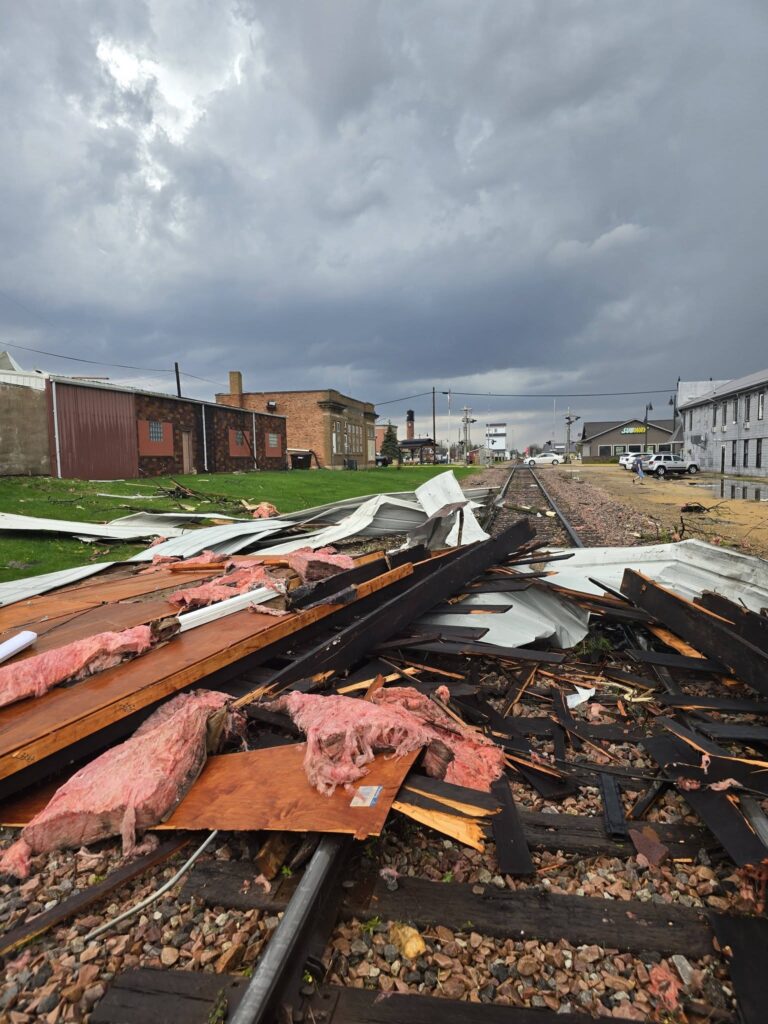 tornado usa illinois lena