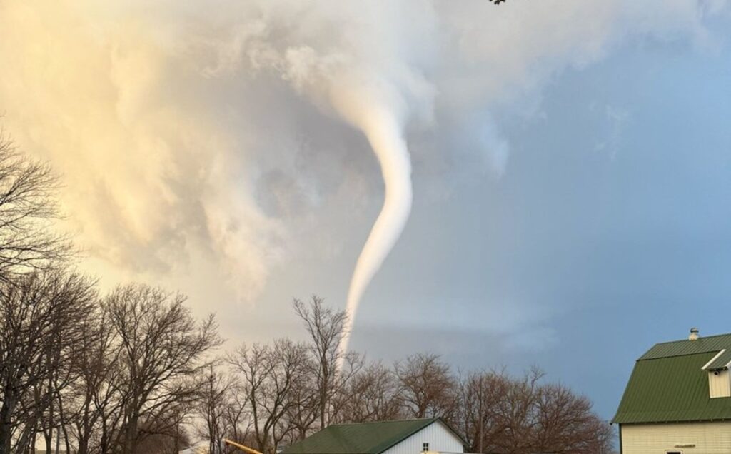 tornado webb iowa