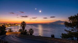 Danza cosmica al tramonto cosa sono quei puntini luminosi a Ovest