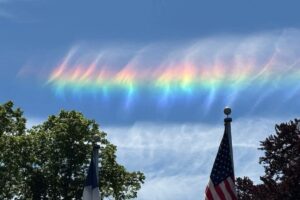 Nubi iridescenti New Jersey 26 maggio