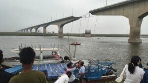 crollo ponte india