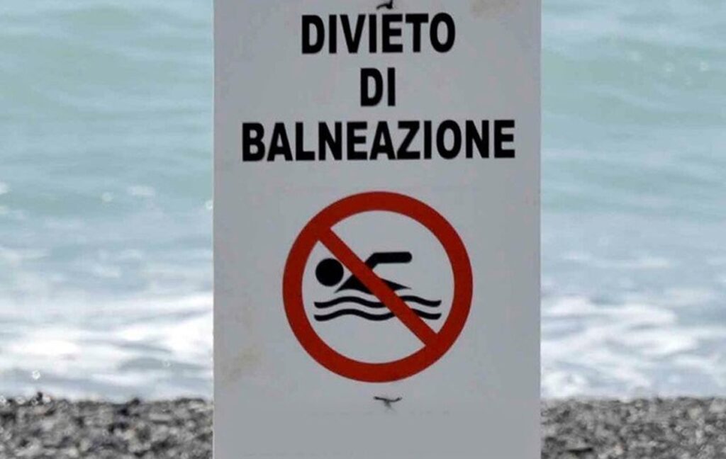 divieto di balneazione