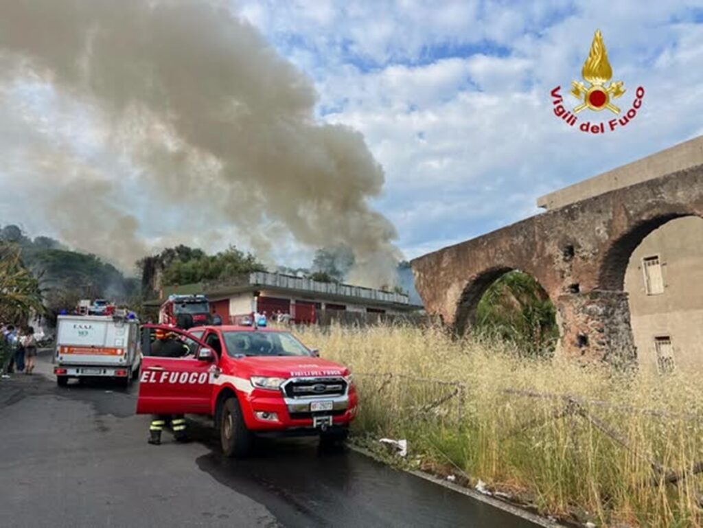 incendio catania