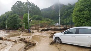 maltempo alluvione cina