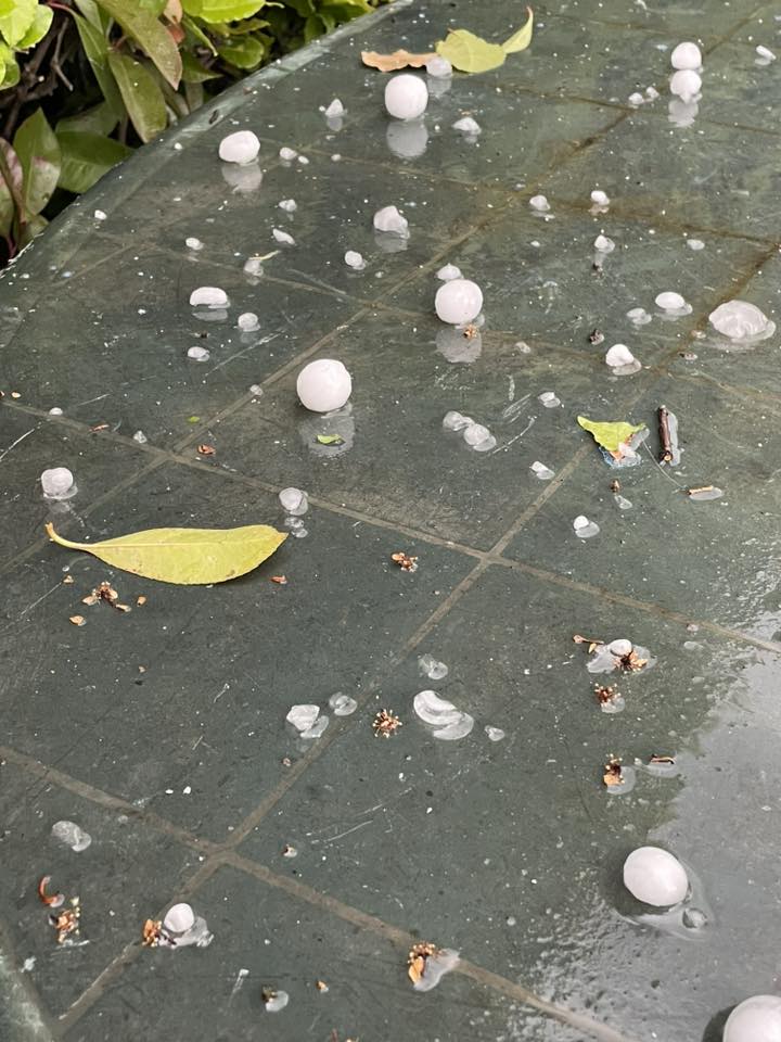 maltempo grandine rovato lombardia