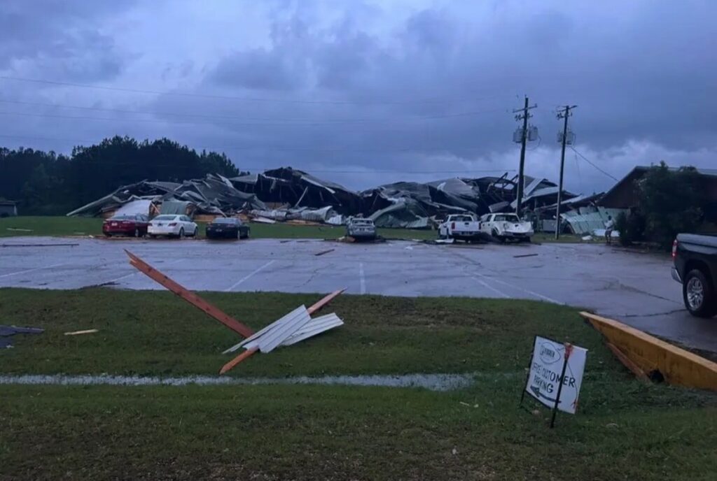 maltempo tornado mississippi usa
