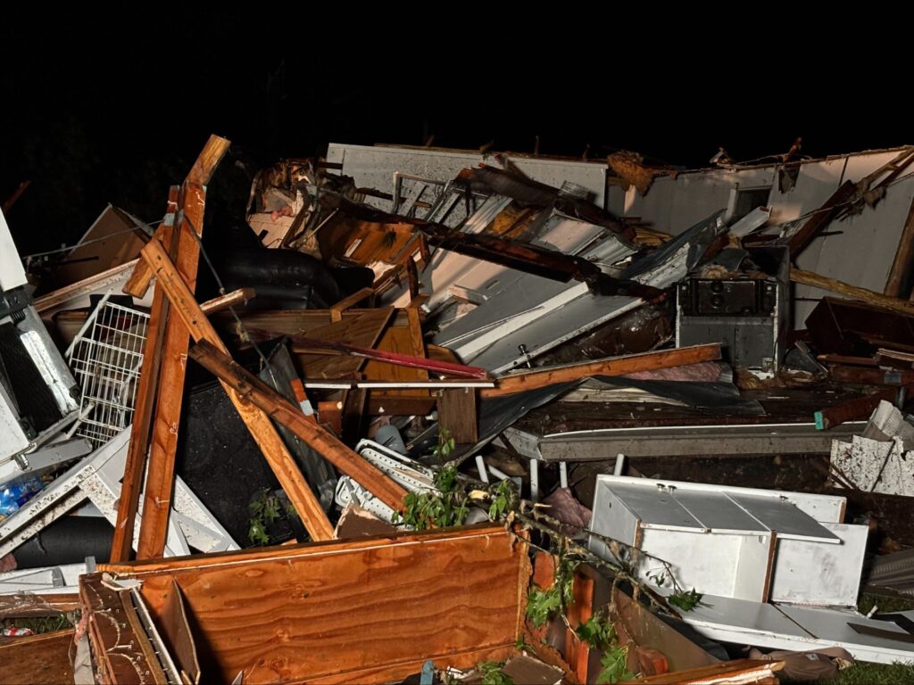maltempo tornado mississippi usa
