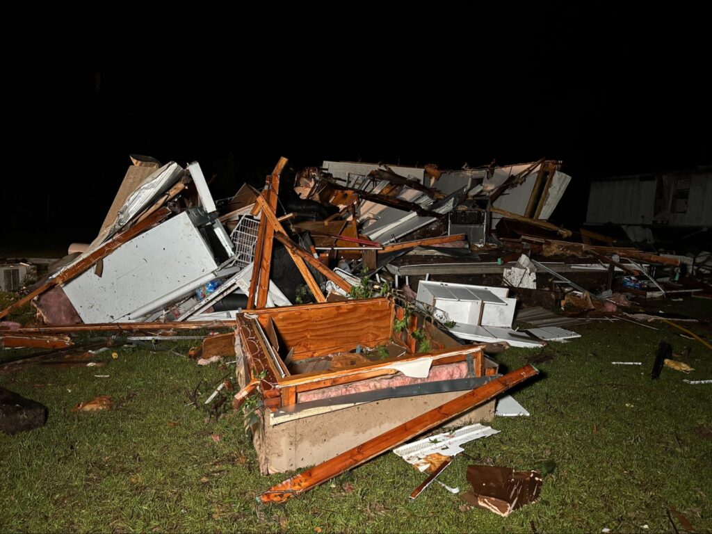 maltempo tornado mississippi usa