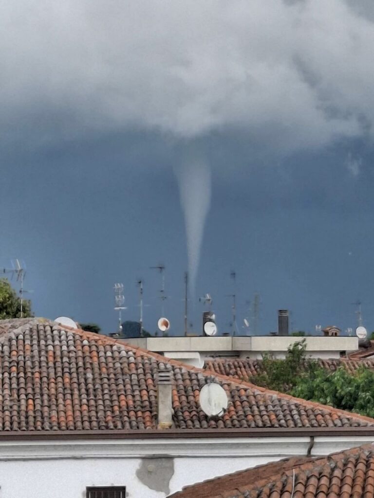 maltempo tornado veneto