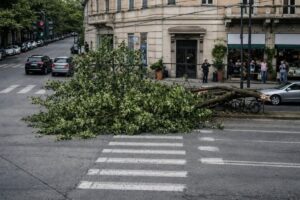 maltempo vento torino
