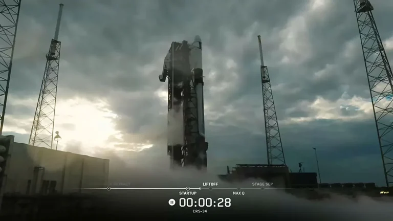 scrub cargo spacex
