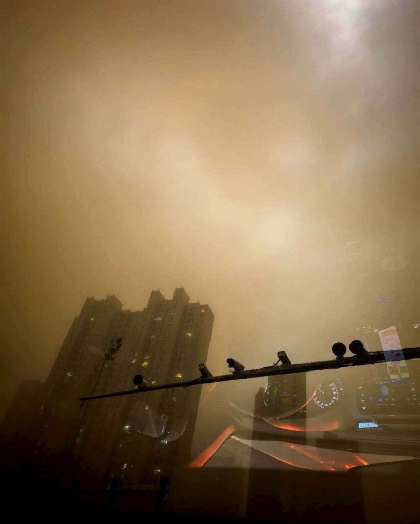 tempesta di sabbia cina