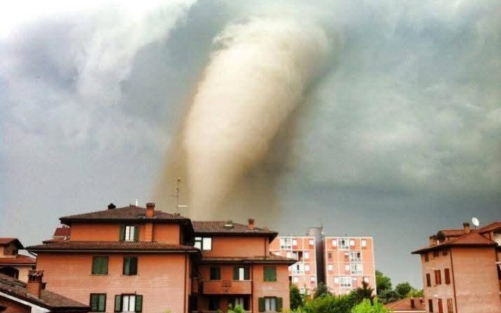 tornado emilia romagna 3 maggio 2013