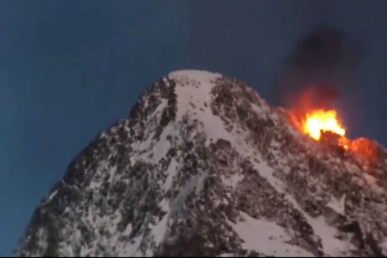 Incendio Capanna Lago Scuro
