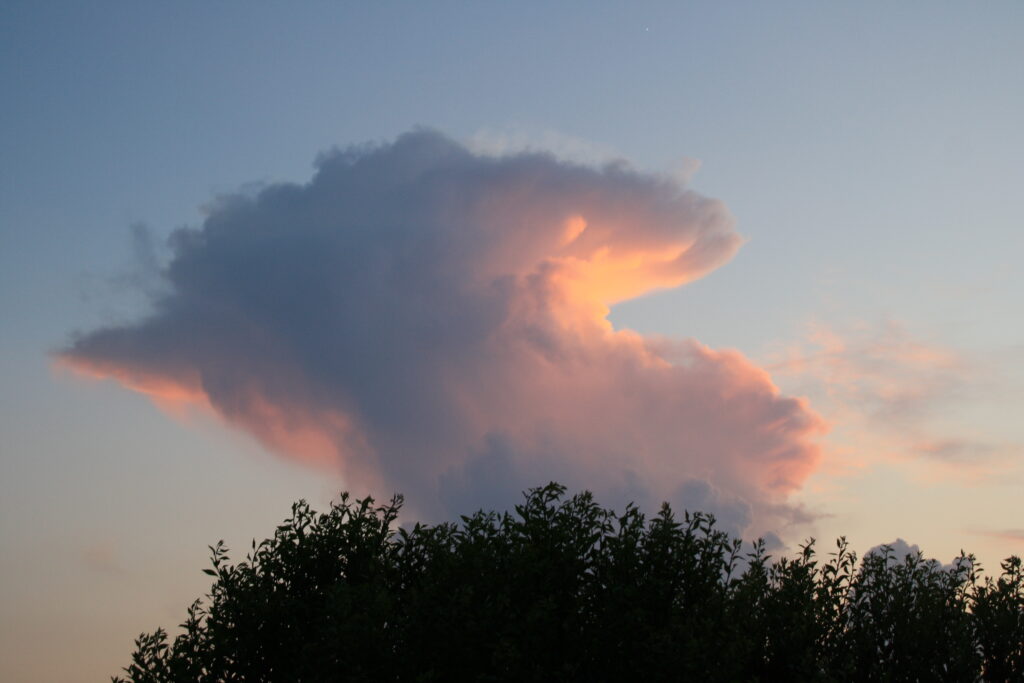 cumulonembo stretto di messina 30 giugno