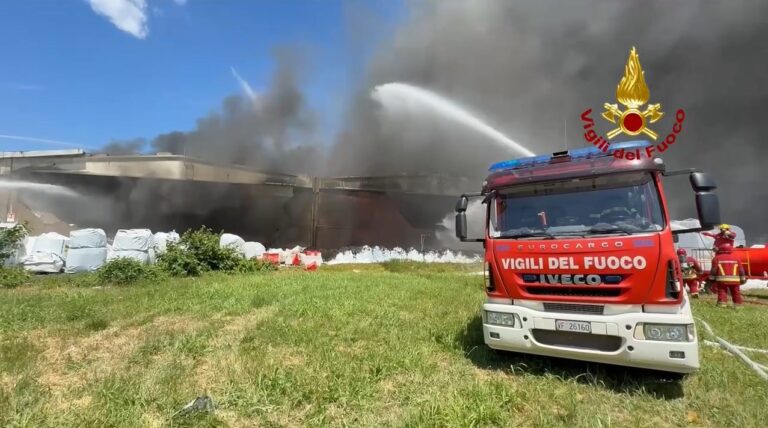 incendio mantova