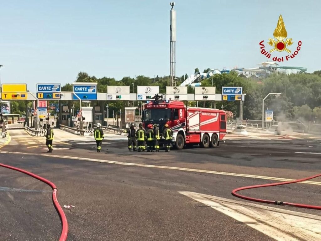 incidente autocisterna riccione